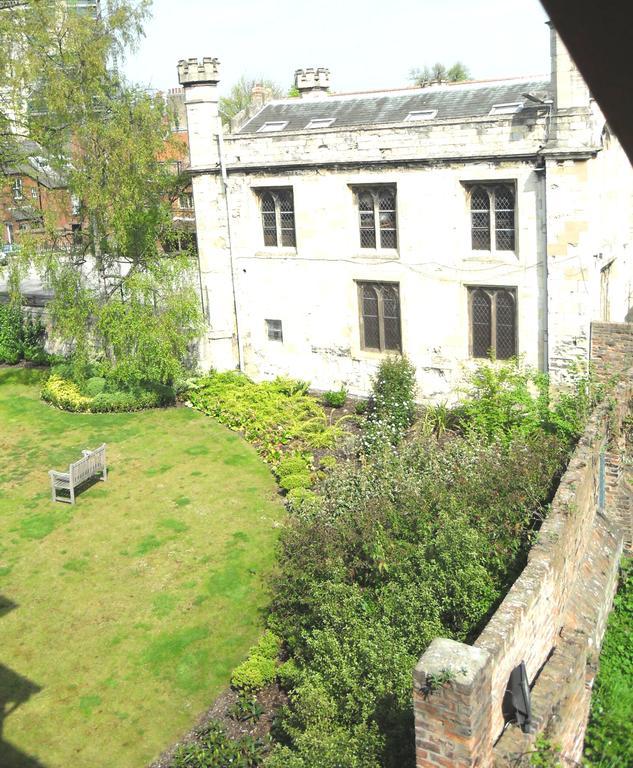 11 Talbot Court Apartment York Phòng bức ảnh